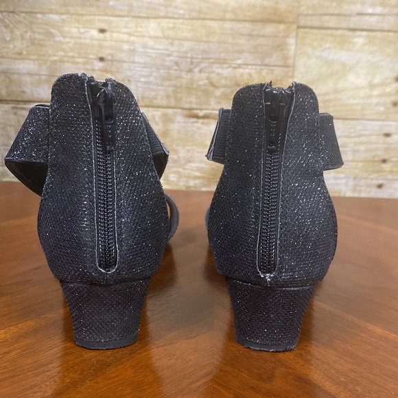 Black sparkle sandals for prom or formals size 5 - Picture 3 of 8